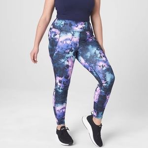 NWT LIVI Active High-Rise Soft 7/8 Leggings Size 14/16 in Maui Tye Dye